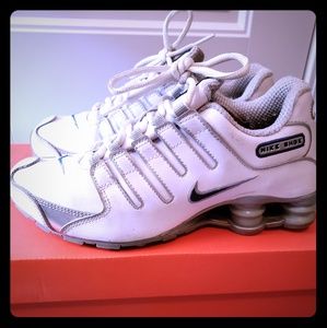 Nike shox